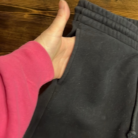 ❤️SOLD❤️TNA Black Joggers - Picture 3 of 11